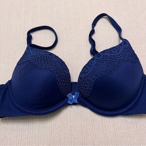 Victoria’s Secret blue crochet lace trim push up bra 32c